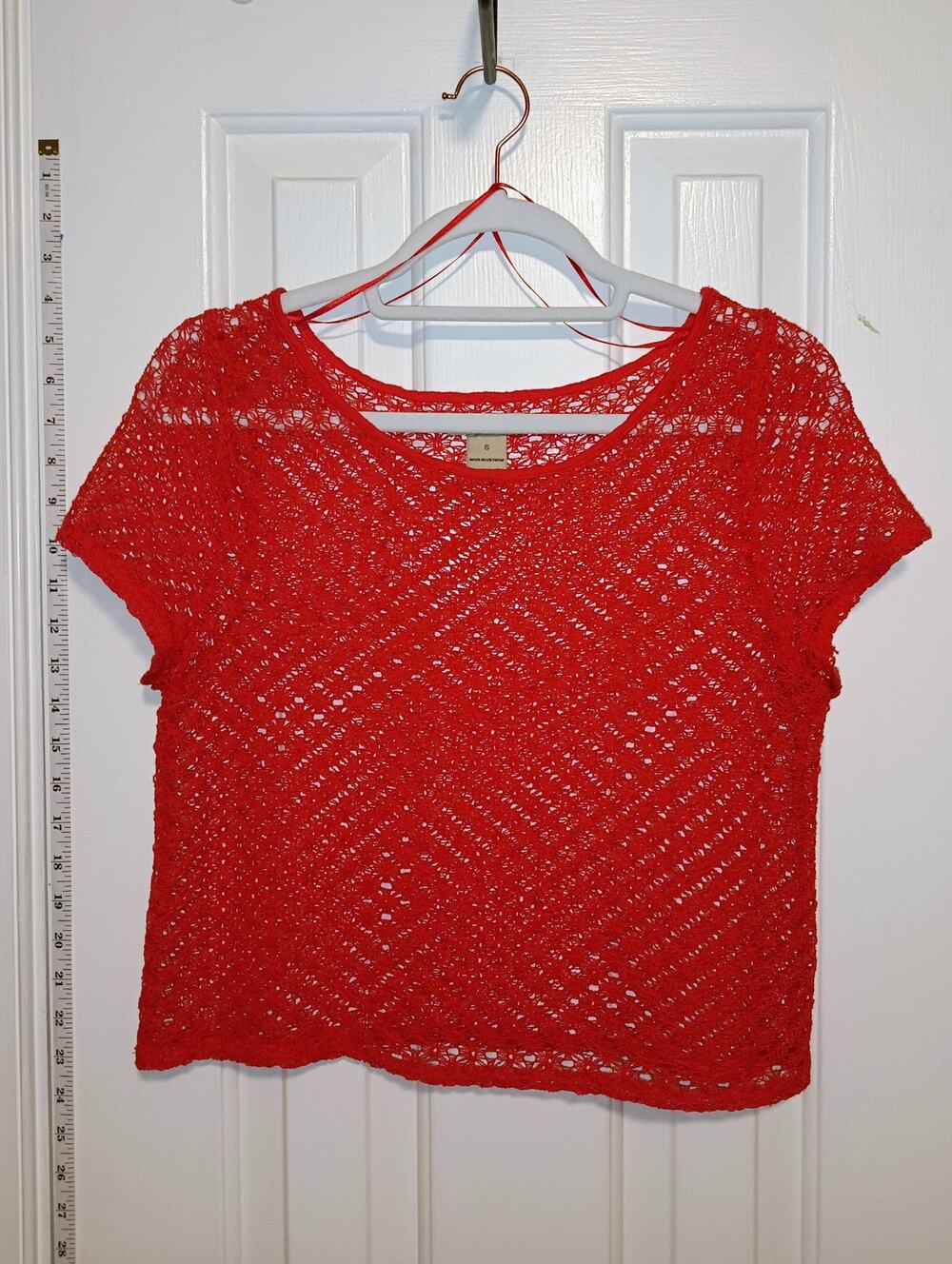 Lucky Brand - Red Open Knit Crochet Crop Tee - Sz S - NWOT
